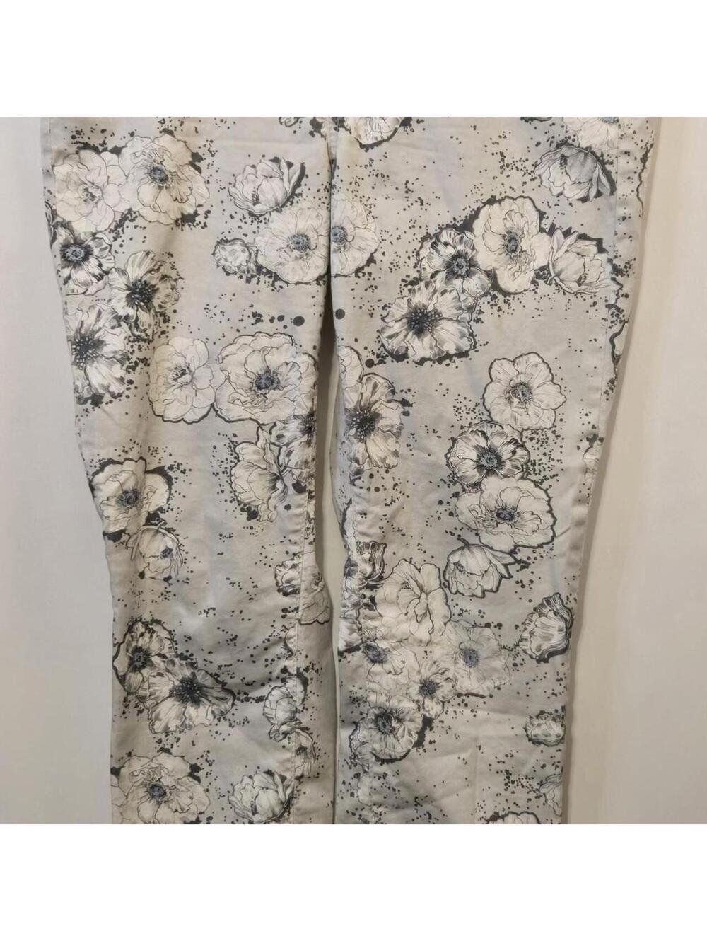 Cambio Vintage Edition Monochrome Floral Jeans Size 14